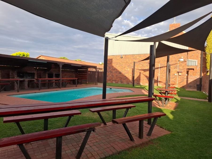 3 Bedroom Property for Sale in Langenhovenpark Free State